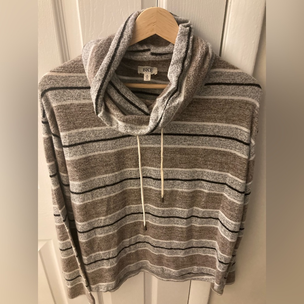 BKE Brown and Gray Turtleneck Hooded Sweater - S